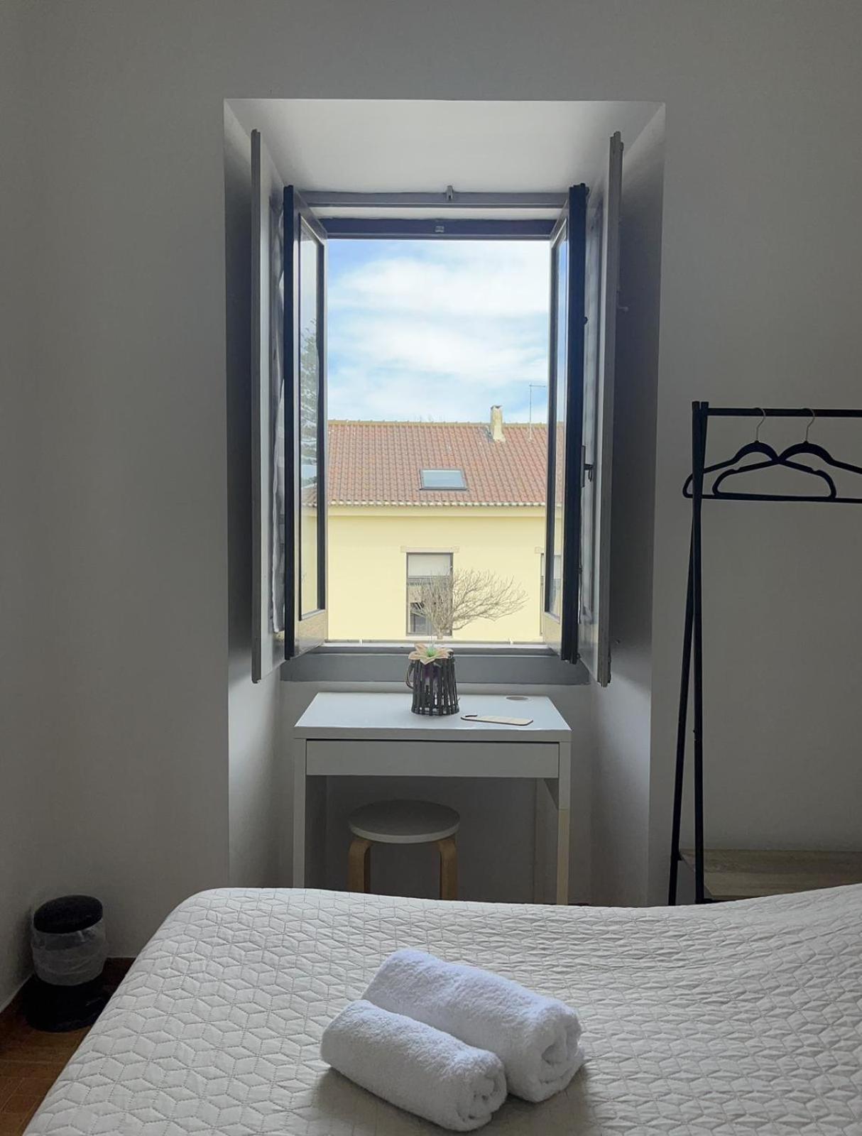 Residencia Aviz Hotel Peniche Luaran gambar