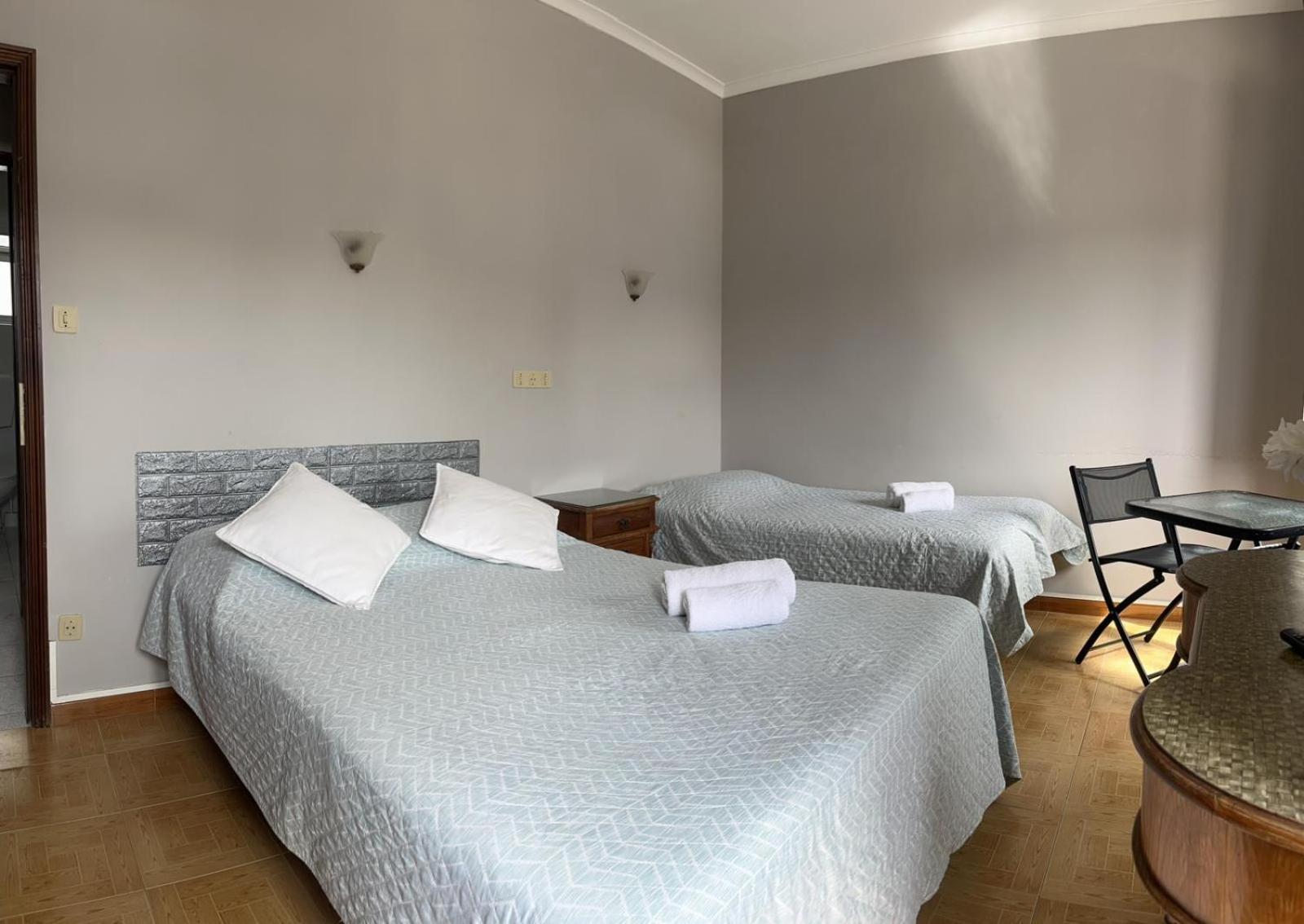 Residencia Aviz Hotel Peniche Luaran gambar