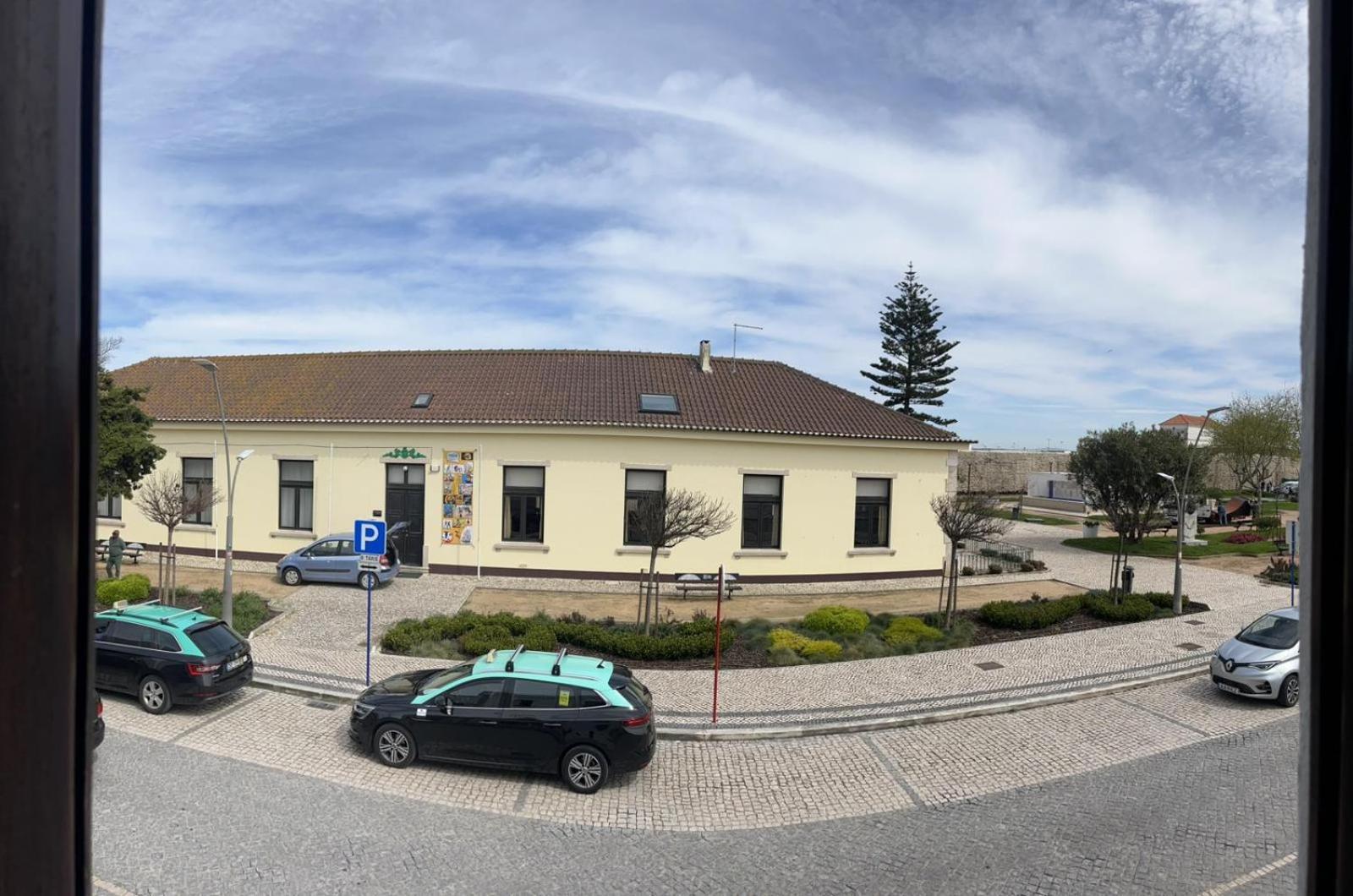 Residencia Aviz Hotel Peniche Luaran gambar